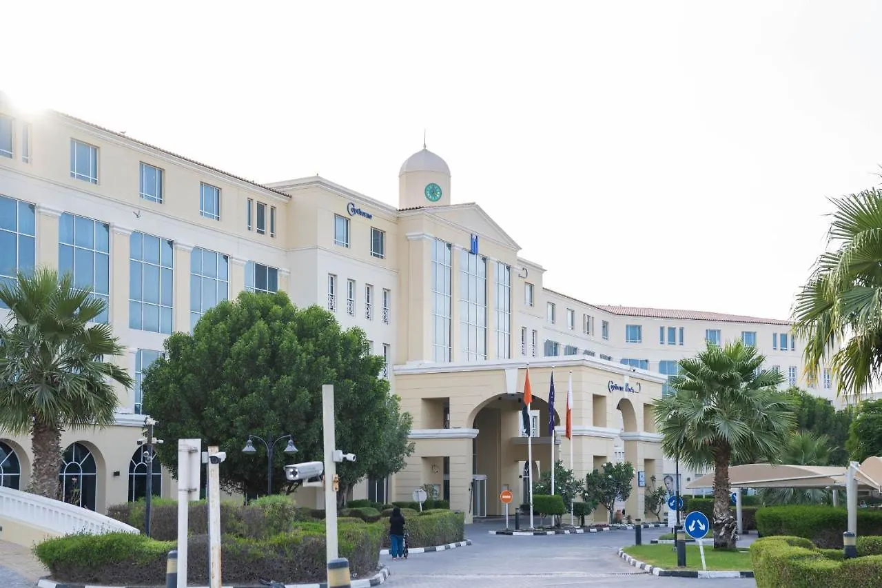 Aparthotel Millennium Lakeview Residence Formerly Copthorne Lakeview Executive Apartments Dubai