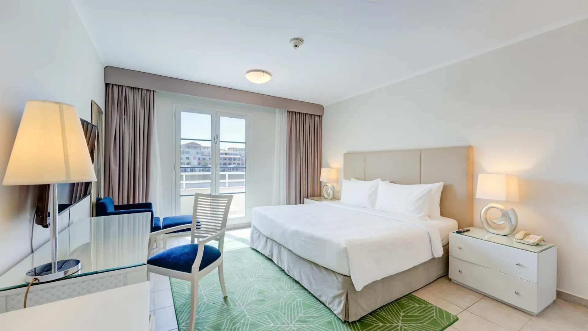 Millennium Lakeview Residence Formerly Copthorne Lakeview Executive Apartments Dubai 4*,