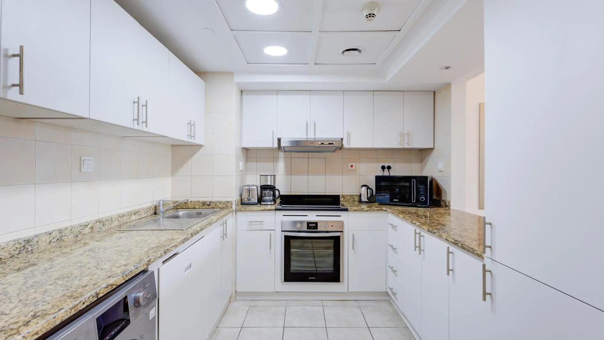 **** Aparthotel Millennium Lakeview Residence Formerly Copthorne Lakeview Executive Apartments Dubai United Arab Emirates